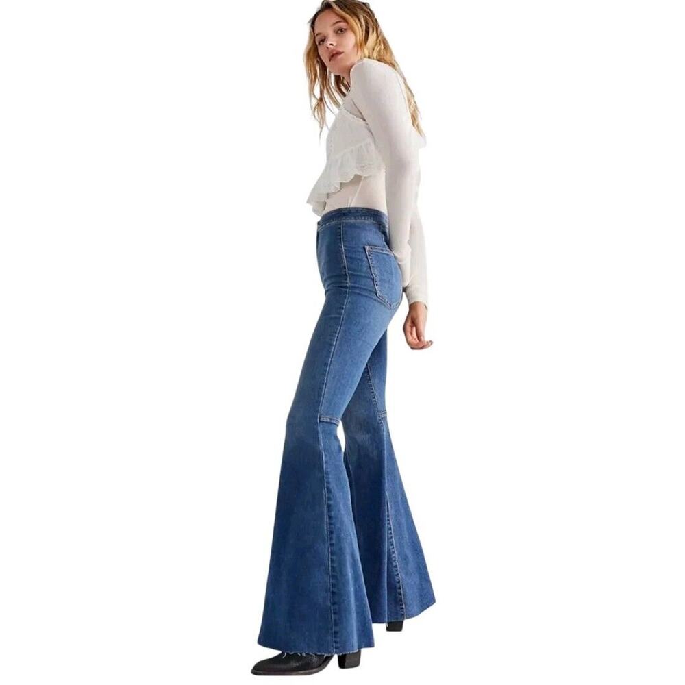 Free People Revolve Jeans Sz 27 Just Float On Flare Boho Hippie Wide Bell Bottom